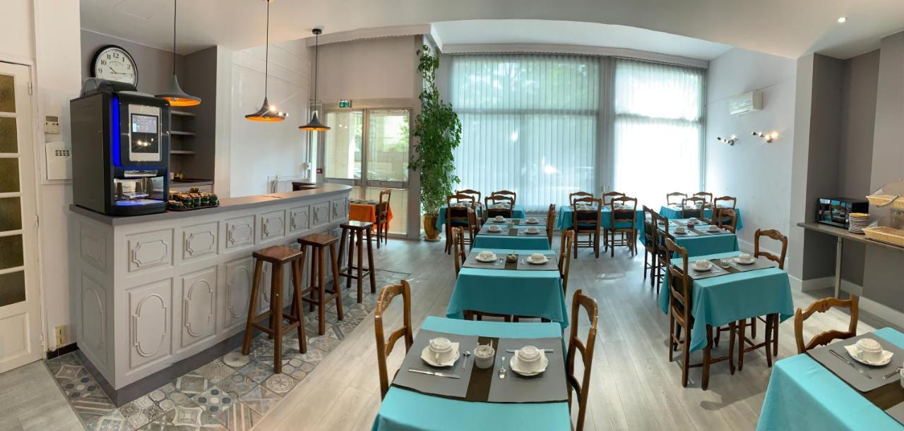 Logis Hotel Du Midi Salon-de-Provence Eksteriør bilde