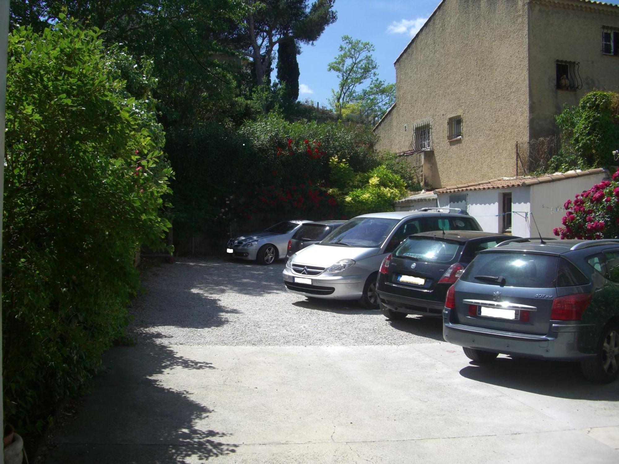 Logis Hotel Du Midi Salon-de-Provence Eksteriør bilde