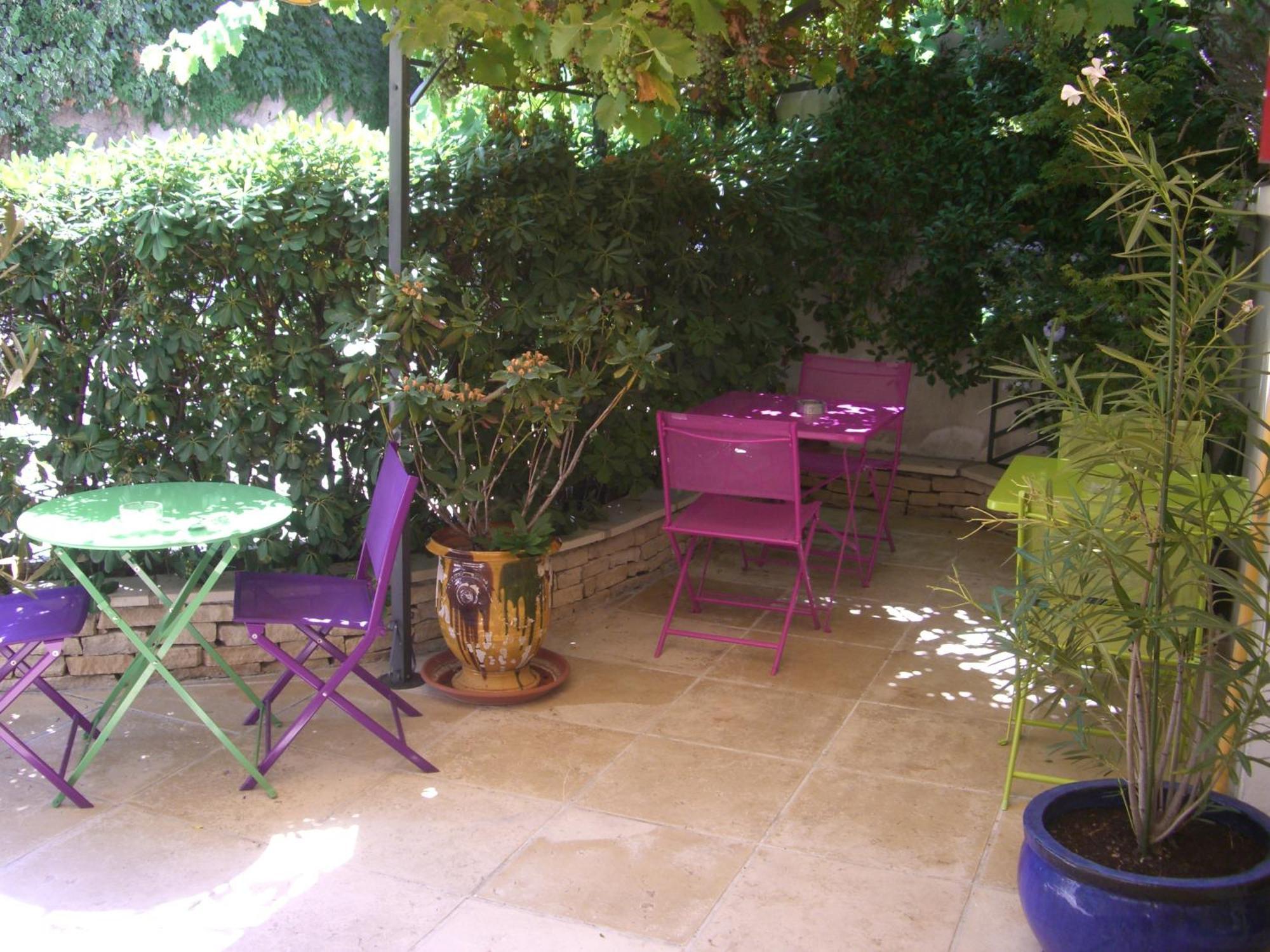 Logis Hotel Du Midi Salon-de-Provence Eksteriør bilde